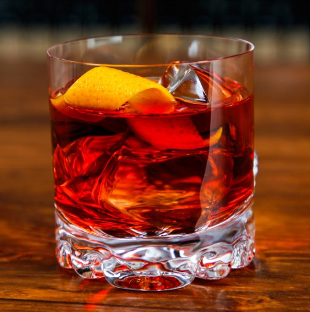 Negroni classic cocktail